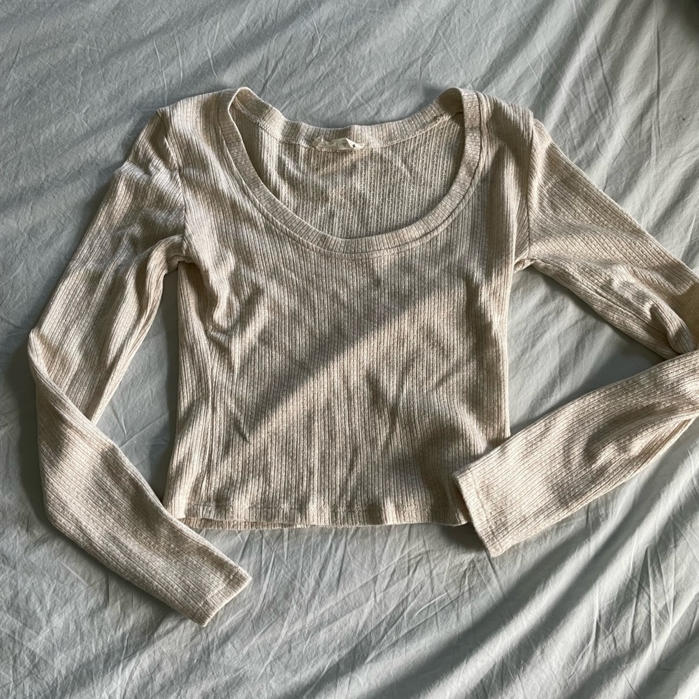 Solai the Label crop top scoop neck longsleeve